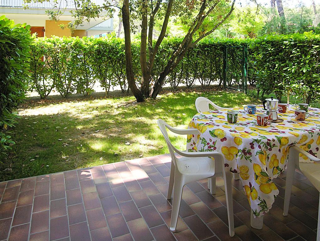 Apartment Gemini Con Piscina Bibione Chambre photo